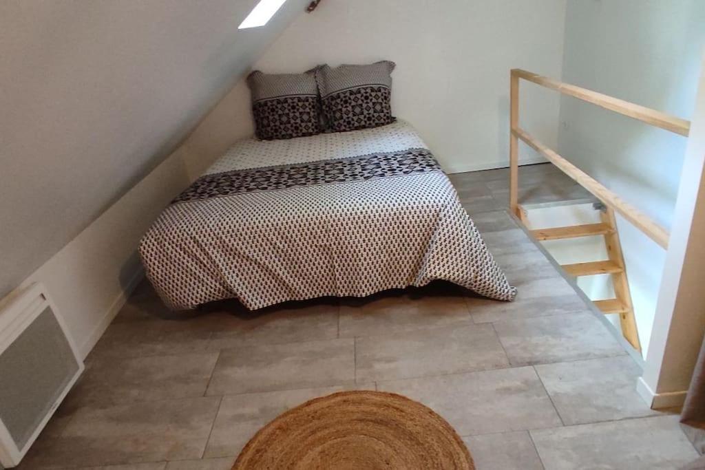 Appartement Hyper Centre Mayenne Bagian luar foto